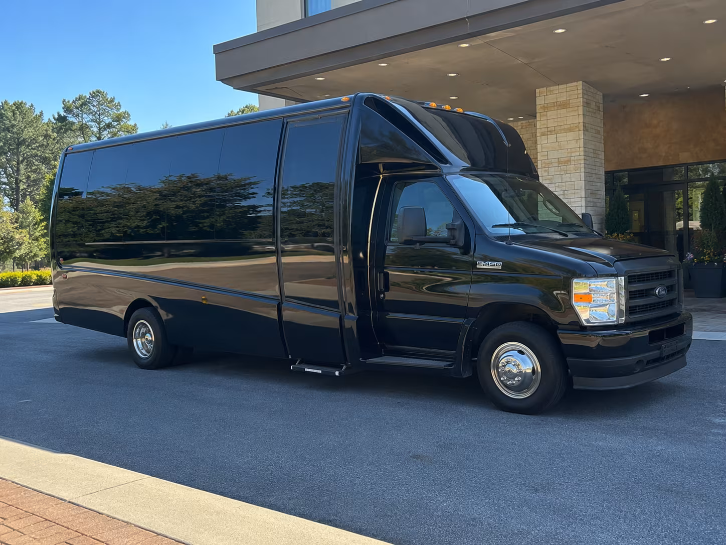 Elizabeth Wedding Transportation & Shuttle Service