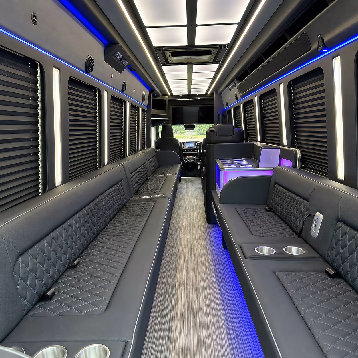 New Brunswick Birthday, Sweet 16, & Quinceañera Party Bus Rentals