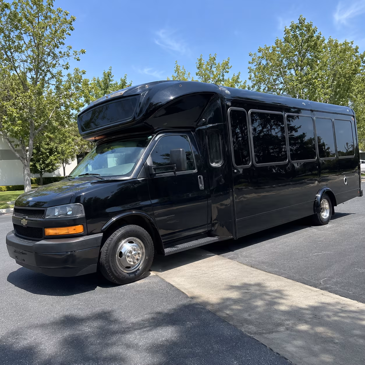 Perth Amboy Winery Tour & Pub Crawl Transportation